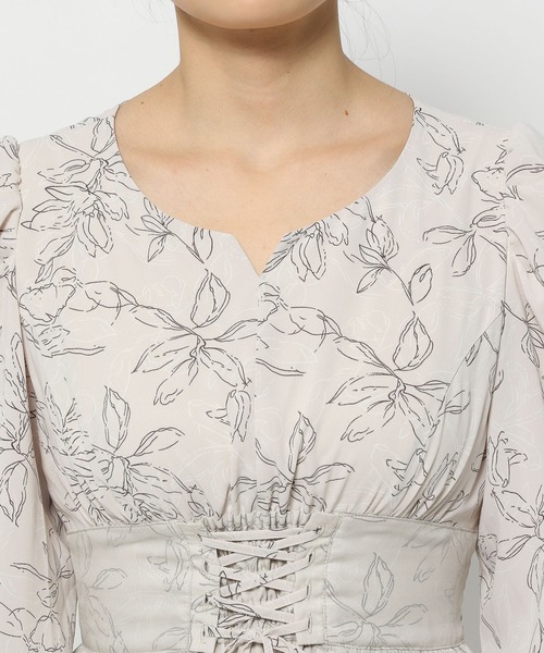 mysty woman(ミスティウーマン)の「シフォンドッキングワンピース 103976(ワンピース・レディース・ピンクベージュ/ブラック/ベージュ・FREE)」の19枚目の写真