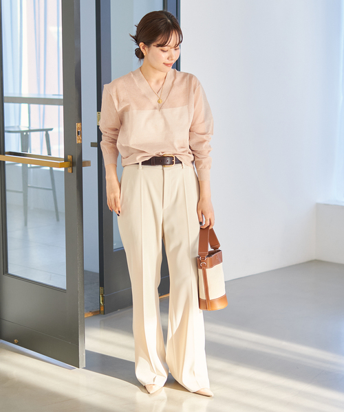 新品タグ付　Plage RIAM シアーVネックプルオーバー　ベージュ plage（プラージュ）の「RIAM シアーVネックプルオーバー
