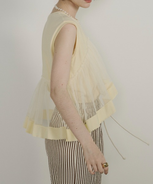 Unitage（ユニテージ）の「チュールボリュームTEE（Tシャツ/カットソー・レディース・ネイビー/Cream/ブルー・FREE）」の4枚目の写真