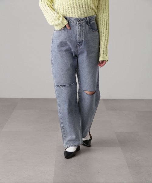 FREE'S MART（フリーズマート）の「[低身長サイズ/Sシリーズ]ニーカットストレートデニム（デニムパンツ・レディース・ブラック系その他/ケミカルウォッシュ・X-SMALL/SMALL/MEDIUM）」の2枚目の写真