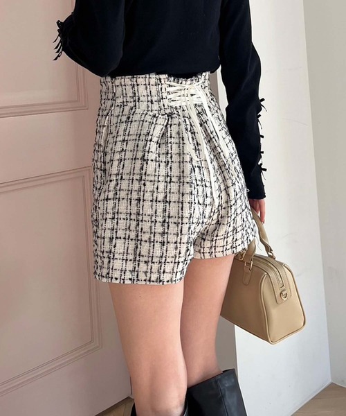 one after another NICE CLAUP(ワンアフターアナザーナイスクラップ)の「バックレースアップショートパンツ(その他パンツ・レディース・ブラック/ベージュ/グレー系その他/アイボリー・FREE)」の22枚目の写真