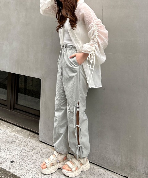 【美品】今季！ARTS&SCIENCE×ZANINI バックリボンパンツ セール】サイドリボンニータックナイロン／パンツ（その他パンツ