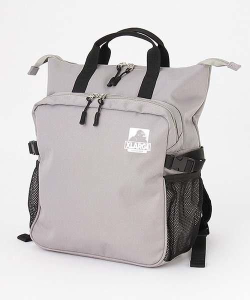 XLARGE KIDS(エクストララージキッズ)の「リュック(バックパック/リュック・キッズ・ブラック/グレー・FREE)」の1枚目の写真