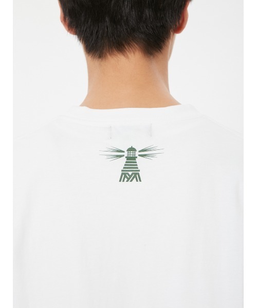 Barbour（バブアー）の「"JAPAN LIMITED" バックプリント ビーコンロゴ Ｔシャツ（オーバーサイズフィット）（Tシャツ/カットソー・メンズ・ホワイト/ブラック・SMALL/X-SMALL/X-LARGE/LARGE/MEDIUM）」の6枚目の写真