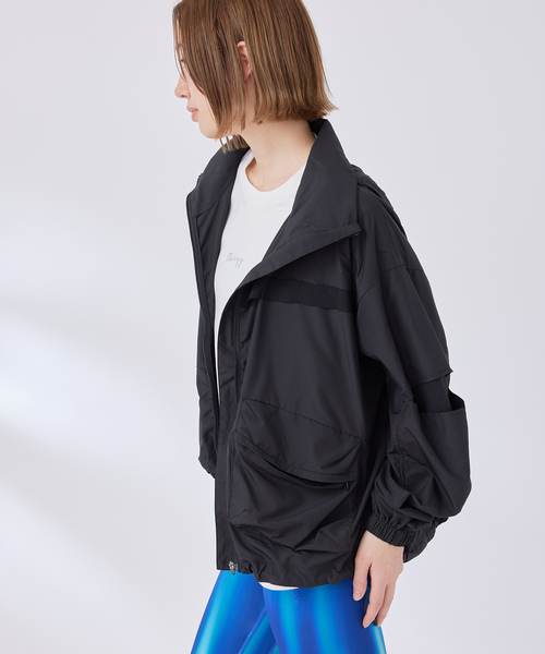 NERGY(ナージー)の「ポケットウィンドブレーカー(ブルゾン・レディース・ピンク/ブラック・FREE)」の6枚目の写真