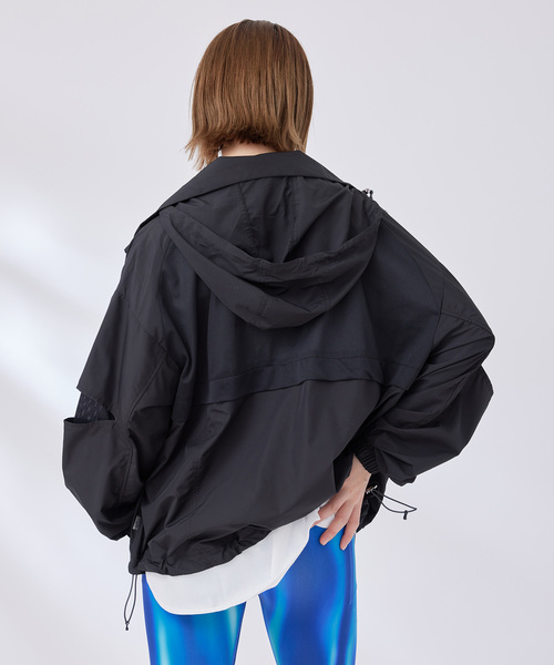 NERGY(ナージー)の「ポケットウィンドブレーカー(ブルゾン・レディース・ピンク/ブラック・FREE)」の7枚目の写真