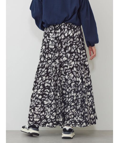 AMERICAN HOLIC（アメリカンホリック）の「サラックールギャザースカート（スカート・レディース・レオパード/ドット/その他9/チャコールグレー/ブルーグリーン/グレイッシュベージュ・L/M）」の14枚目の写真