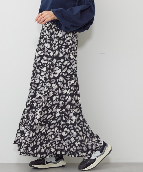 AMERICAN HOLIC（アメリカンホリック）の「サラックールギャザースカート（スカート・レディース・レオパード/ドット/その他9/チャコールグレー/ブルーグリーン/グレイッシュベージュ・L/M）」の4枚目の写真