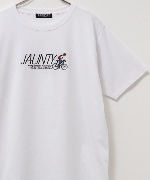 Mac-House（マックハウス）の「ワンポイントロゴ刺繍ショートスリーブTシャツ（Tシャツ/カットソー・メンズ・ブラック系1/ブルー系1/ネイビー系1/ホワイト系2/ホワイト系1/ベージュ系1/ブラック系2/グリーン系1/ホワイト系3/ネイビー系2/ブルー系2/グレー系1/グリーン系2/ホワイト系4/ブラック系3/ベージュ系2・L/M/XL）」の2枚目の写真