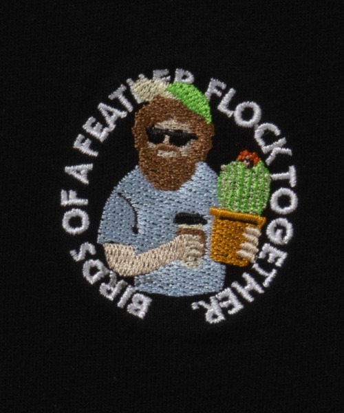 Mac-House（マックハウス）の「ワンポイントロゴ刺繍ショートスリーブTシャツ（Tシャツ/カットソー・メンズ・ブラック系1/ブルー系1/ネイビー系1/ホワイト系2/ホワイト系1/ベージュ系1/ブラック系2/グリーン系1/ホワイト系3/ネイビー系2/ブルー系2/グレー系1/グリーン系2/ホワイト系4/ブラック系3/ベージュ系2・L/M/XL）」の18枚目の写真