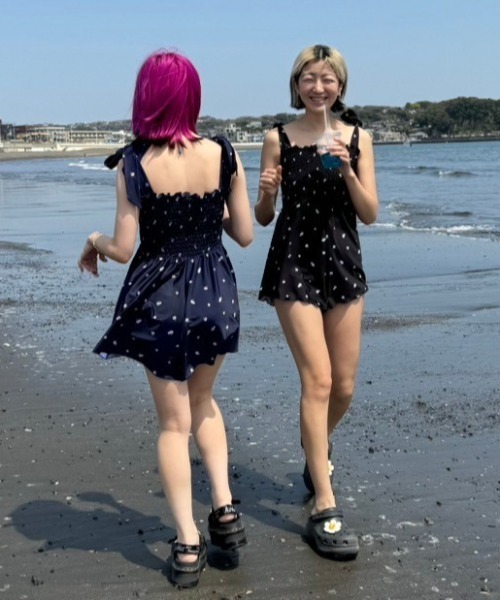 Candy Stripper(キャンディストリッパー)の「TINY FLOWER スイム ウエア(水着・レディース・ネイビー/ブラック・2)」の19枚目の写真