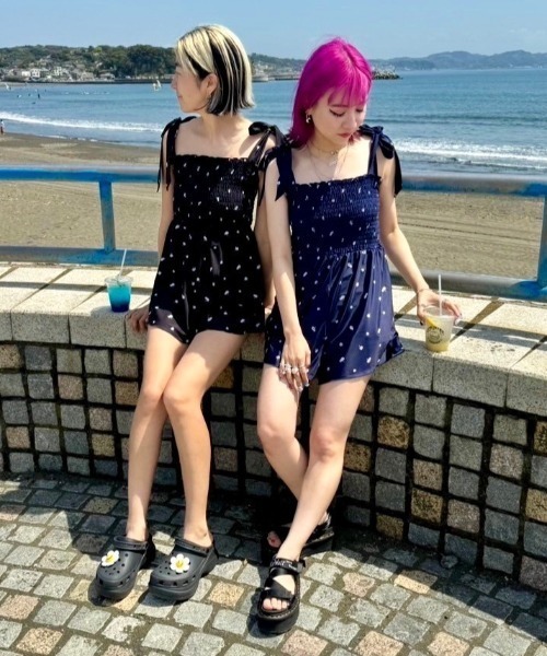 Candy Stripper(キャンディストリッパー)の「TINY FLOWER スイム ウエア(水着・レディース・ネイビー/ブラック・2)」の15枚目の写真