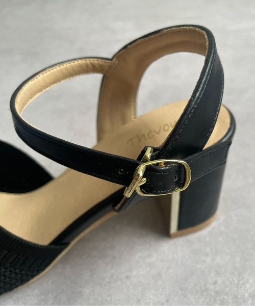 Thevon(ゼボン)の「ニットストラップサンダル(サンダル・レディース・アイボリー/ブラック/カーキ・M/L)」の11枚目の写真