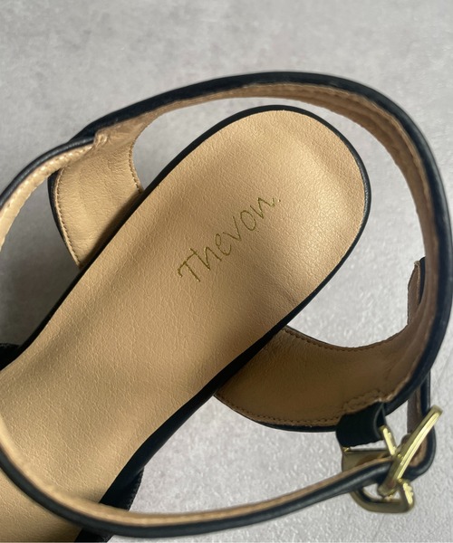 Thevon(ゼボン)の「ニットストラップサンダル(サンダル・レディース・アイボリー/ブラック/カーキ・M/L)」の14枚目の写真