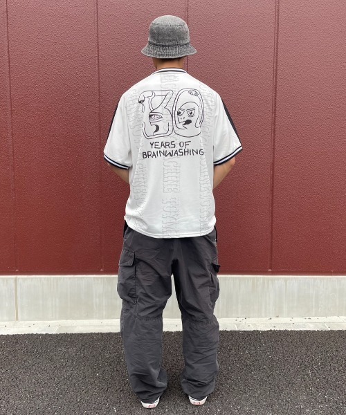 TOY MACHINE(トイ マシーン)の「【ムラサキスポーツ限定】TOY MACHINE/トイマシーン ゲームシャツ/半袖Tシャツ オーバーサイズ ユニセックス MTMSEST32(Tシャツ/カットソー・メンズ・ホワイト/ブラック・M/L/XL)」の18枚目の写真