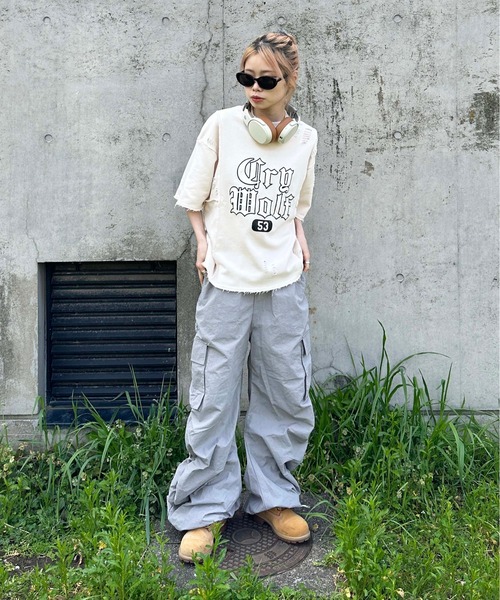 sedacle(セダクル)の「ロックステッチダメージTシャツ(Tシャツ/カットソー・レディース・アイボリー/チャコールグレー/ブルー・SMALL/MEDIUM/LARGE)」の6枚目の写真