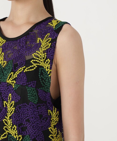 TOMORROWLAND .B（トゥモローランドビー）の「メッシュエンブロイダリーロングワンピース（ワンピース・レディース・ライトパープル・36/34）」の9枚目の写真