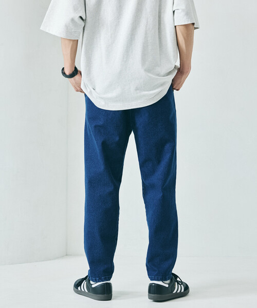 FREAK'S STORE（フリークスストア）の「限定展開 ベーシックシルエット ストレッチ イージーテーパードパンツ（チノパンツ・メンズ・ブラック/オリーブ/ベージュ/ネイビー・SMALL/MEDIUM/LARGE）」の13枚目の写真