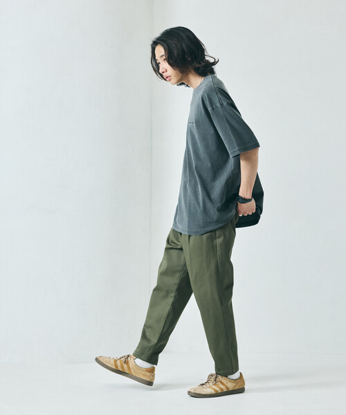 FREAK'S STORE（フリークスストア）の「限定展開 ベーシックシルエット ストレッチ イージーテーパードパンツ（チノパンツ・メンズ・ブラック/オリーブ/ベージュ/ネイビー・SMALL/MEDIUM/LARGE）」の16枚目の写真