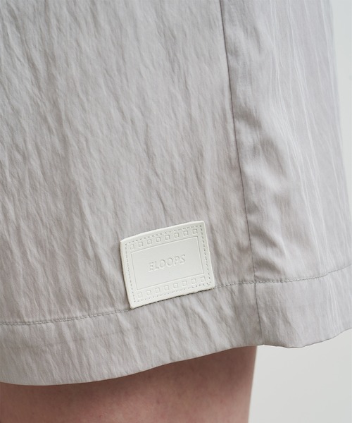 ELOOPS（イーループス）の「【ELOOPS】ベルトディテールダーツパンツ（その他パンツ・レディース・ベージュ/アッシュグレー・S/L/M）」の5枚目の写真