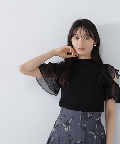 NATURAL BEAUTY BASIC(ナチュラルビューティーベーシック)の「◇ラッフルシアースリーブニット(ニット/セーター・レディース・オレンジ/ブラック/ブルー/オフホワイト・FREE)」の3枚目の写真