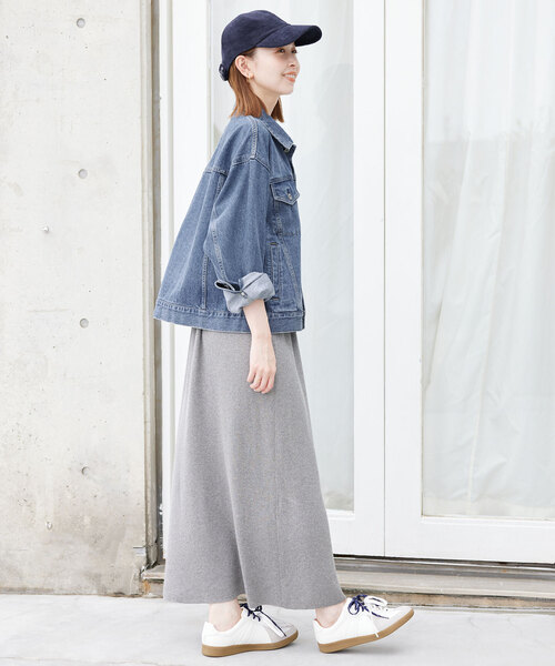 SLOBE IENA(スローブイエナ)の「《WEB限定/追加》LE DENIM ボクシートラッカーデニムジャケット(デニムジャケット・レディース・ブルー・FREE)」の22枚目の写真