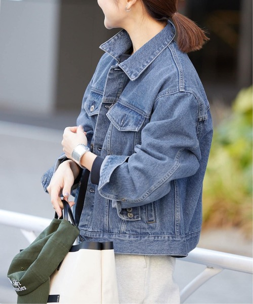 SLOBE IENA(スローブイエナ)の「《WEB限定/追加》LE DENIM ボクシートラッカーデニムジャケット(デニムジャケット・レディース・ブルー・FREE)」の5枚目の写真