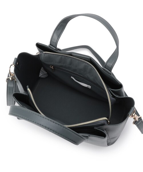 ITS'DEMO（イッツデモ）の「◆【両あおり／ポケ5】かるBAG2wayトート（トートバッグ・レディース・ダークグレー/ベージュ/アイボリー/ブラック・00）」の9枚目の写真