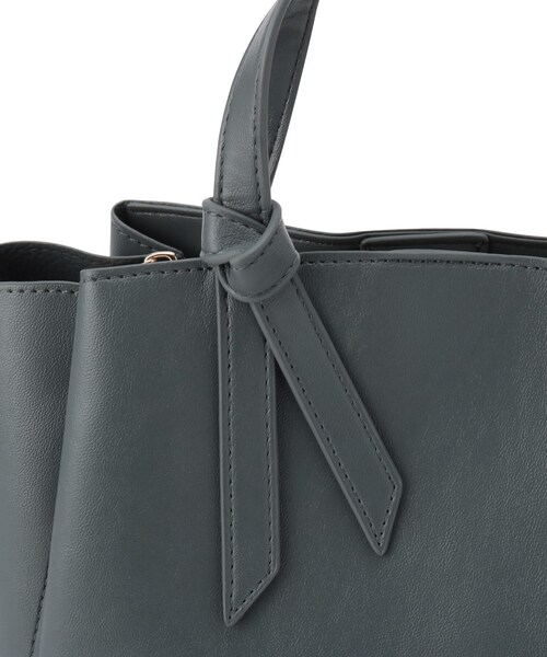 ITS'DEMO（イッツデモ）の「◆【両あおり／ポケ5】かるBAG2wayトート（トートバッグ・レディース・ダークグレー/ベージュ/アイボリー/ブラック・00）」の17枚目の写真