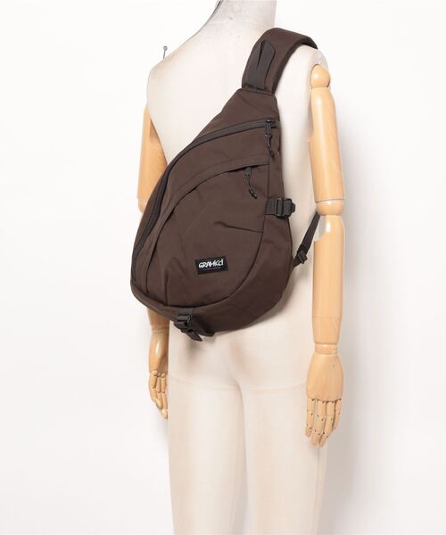 Gramicci（グラミチ）の「【GRAMICCI/グラミチ】CORDURA SLING BAG / コーデュラナイロン スリングバッグ / ワンショルダーバッグ G4FB-105（ショルダーバッグ・メンズ・ベージュ/ブラック/オリーブ/ブラウン・FREE）」の8枚目の写真