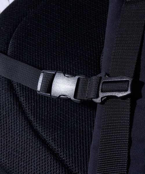 Gramicci（グラミチ）の「【GRAMICCI/グラミチ】CORDURA SLING BAG / コーデュラナイロン スリングバッグ / ワンショルダーバッグ G4FB-105（ショルダーバッグ・メンズ・ベージュ/ブラック/オリーブ/ブラウン・FREE）」の19枚目の写真