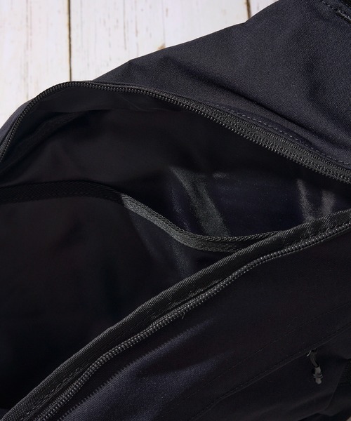 Gramicci（グラミチ）の「【GRAMICCI/グラミチ】CORDURA SLING BAG / コーデュラナイロン スリングバッグ / ワンショルダーバッグ G4FB-105（ショルダーバッグ・メンズ・ベージュ/ブラック/オリーブ/ブラウン・FREE）」の16枚目の写真