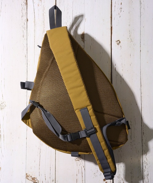 コーデュラスリングバッグ Gramicci  グラミチ　ショルダーバッグ Gramicci（グラミチ）の「【GRAMICCI/グラミチ】CORDURA SLING