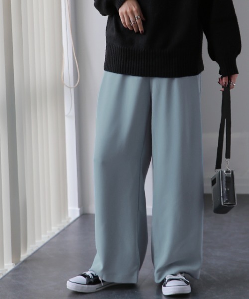 HUG.U（ハグユー）の「噂のカラーパンツ（スラックス・レディース・ターコイズブルー/セージグリーン/チェリーピンク/グリーン/ラベンダー/ブラック/ライトベージュ/ペールイエロー/ピンク系その他/イエロー系その他/ブラウン系その他/ベージュ系その他/ブラック系その他/グリーン系その他/ブルー系その他・レギュラー丈/トール丈）」の10枚目の写真