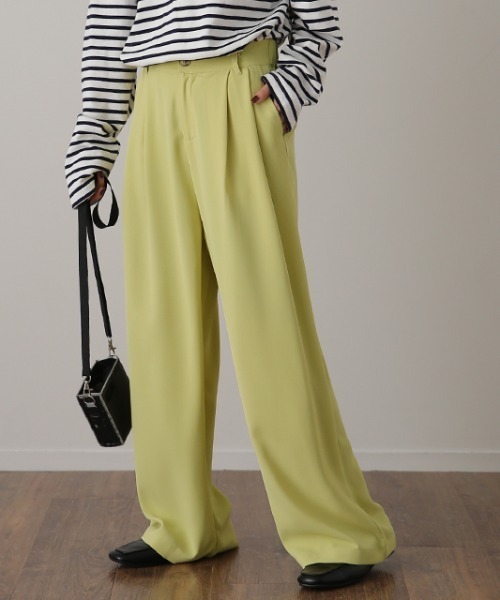 HUG.U（ハグユー）の「噂のカラーパンツ（スラックス・レディース・ターコイズブルー/セージグリーン/チェリーピンク/グリーン/ラベンダー/ブラック/ライトベージュ/ペールイエロー/ピンク系その他/イエロー系その他/ブラウン系その他/ベージュ系その他/ブラック系その他/グリーン系その他/ブルー系その他・レギュラー丈/トール丈）」の13枚目の写真