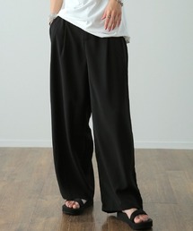 HUG.U（ハグユー）の「噂のカラーパンツ（スラックス）」