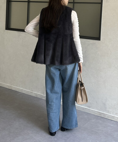 Thevon(ゼボン)の「シャーリングカットプルオーバー(Tシャツ/カットソー・レディース・チャコールグレー/オレンジ/オフホワイト・FREE)」の11枚目の写真