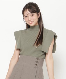 【関税込み】lesugiatelier カーキ ハイネック セーター lesugiatelierのカーキ ハイネック セーターがセール中
