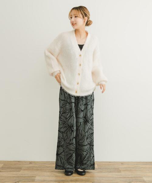 ITEMS URBANRESEARCH(アイテムズ アーバンリサーチ)の「起毛シャギーカーディガン(カーディガン/ボレロ・レディース・チャコールグレー/ホワイト/オレンジ・FREE)」の20枚目の写真