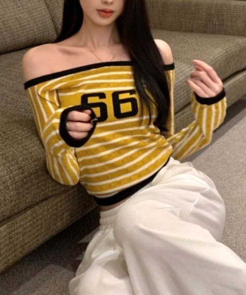 【限定値下げ】web完売 thetoe オフショルトップス GD track 2ラインオフショルトップス[品番：MKSW0062775]｜GYDA