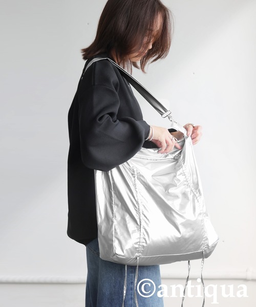 antiqua(アンティカ)の「キャンディーショルダーバッグ(ショルダーバッグ・レディース・ブラック/シルバー・ONESIZE)」の14枚目の写真