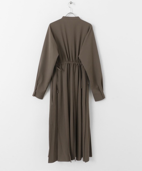 KBF(ケイビーエフ)の「レイヤードドロストプリーツワンピース(ワンピース・レディース・ベージュ/ブラック/カーキ・ONE)」の9枚目の写真