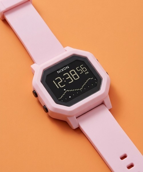 NIXON(ニクソン)の「【NIXON/ニクソン】Siren/サイレン 時計 デジタル 電池式 タイド機能(デジタル腕時計・メンズ・ホワイト系その他/ピンク系その他・FREE)」の1枚目の写真