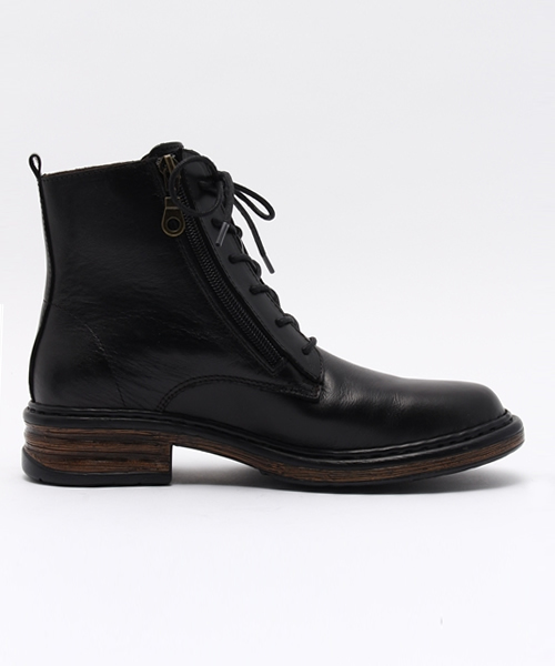 YOSUKE（ヨースケ）の「「YOSUKE/ヨースケ」レースアップレザーショートブーツ（ブーツ・レディース・ダークブラウン/ブラウン系その他/ブラック/キャメル/オリーブ/ホワイト/ワイン/イエロー系その他/ブラウン系その他2・22.5/24.5/23/24/23.5）」の11枚目の写真