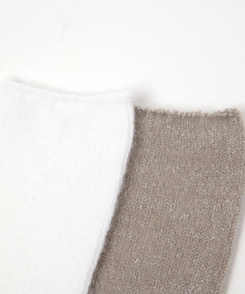 LAKOLE（ラコレ）の「クルーラメシャギーソックス / 133557（ソックス/靴下・レディース・オフホワイト/グレー/ブラック・FREE）」の7枚目の写真