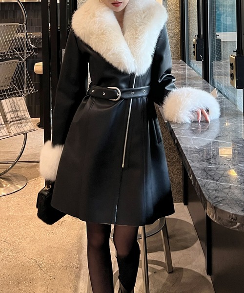 ROYAL PARTY（ロイヤルパーティー）の「ミドルフェイクムートンコート（ムートンコート・レディース・ブラック/ベージュ・FREE）」の4枚目の写真