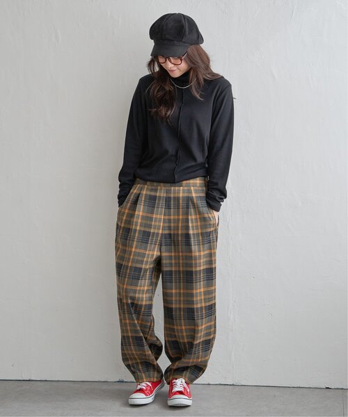 LBC(エルビーシー)の「クシュスリーブクシュネックロンT(Tシャツ/カットソー・レディース・ブラック/その他30/ネイビー/ホワイト/オリーブ・L/M)」の9枚目の写真