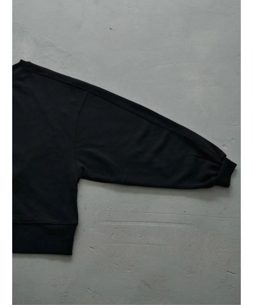 TRUNC(トランクエイティーエイト)の「Volume Sleeve Simple Pullover(スウェット・レディース・ブラック/アイボリー・FREE)」の15枚目の写真