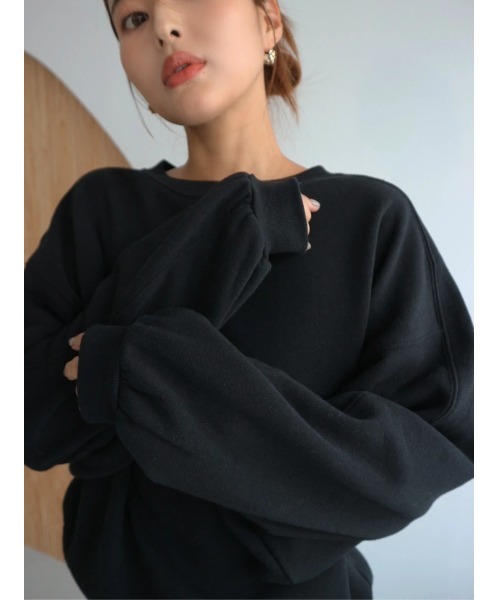 TRUNC(トランクエイティーエイト)の「Volume Sleeve Simple Pullover(スウェット・レディース・ブラック/アイボリー・FREE)」の5枚目の写真
