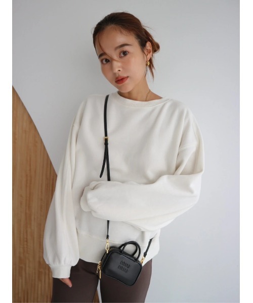 TRUNC(トランクエイティーエイト)の「Volume Sleeve Simple Pullover(スウェット・レディース・ブラック/アイボリー・FREE)」の6枚目の写真